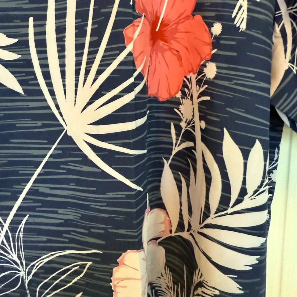 SheLucki Navy Floral Hawaiian Shirt NWT Size XXL